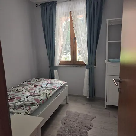 Lena Appartement *